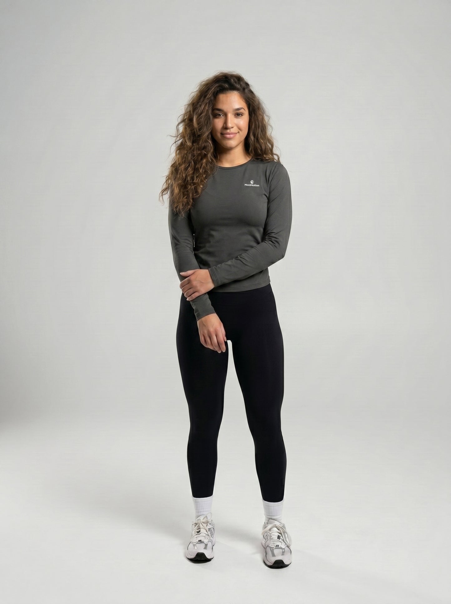 Fitted Long-Sleeve Contour Top – Stretch & Sculpt