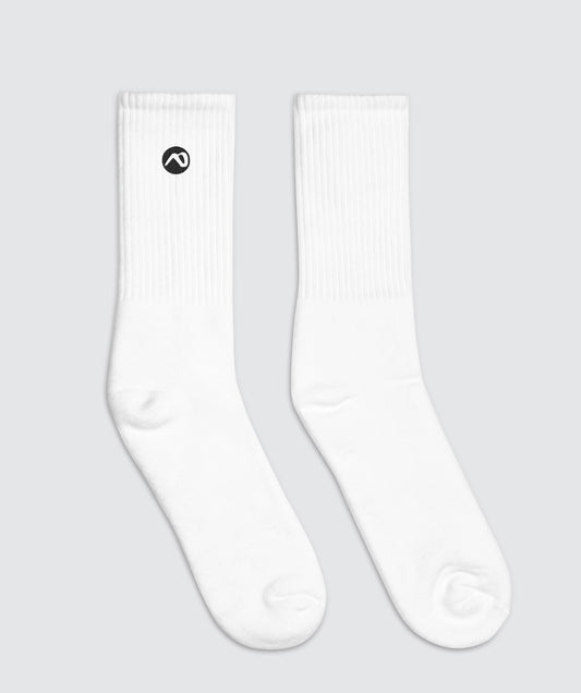 MoniMotion's Unisex Daily Essential Crew Socks
